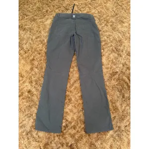 KUHL Women’s Spire Roll-Up Convertible Hiking Pants Gray Charcoal Gorpcore thumbnail 4