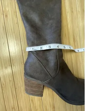 Report Fisher Women’s Boots Size 7.5 Riding Boot Over the Knee Brown Half Zip thumbnail 14