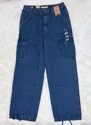 Levi's Baggy Cargo Jeans thumbnail 1