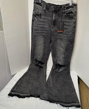 Risen Women's High Rise Distressed Raw Hem Flare Jeans 32/15 NWT thumbnail 1