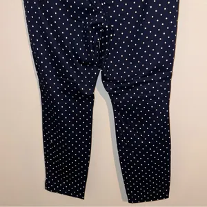 Old Navy women’s business casual stretchy Blue & White Polka Dot Pants size 8 🆕 thumbnail 2