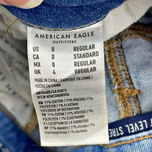 American Eagle Destroyed Ripped Hi Rise Jegging Next Level Stretch Sz 0 thumbnail 5