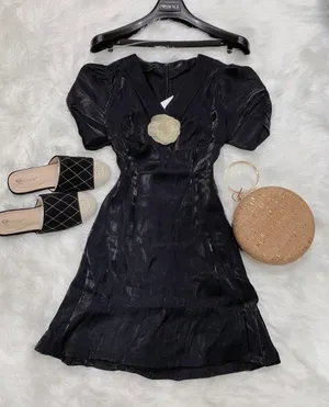 dress Size XS thumbnail 1