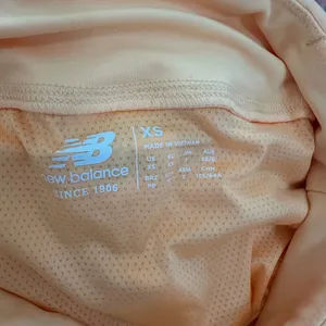 New Balance Running Shorts XS‎ Peach Lightweight Athletic Activewear Women thumbnail 9