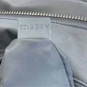 Marc Jacobs Nylon Wingman Tote in Grey - Preowned thumbnail 7