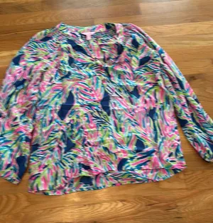 long sleeve top thumbnail 1