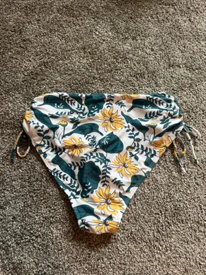 Floral side tie bikini bottoms Multiple Size XL thumbnail 2
