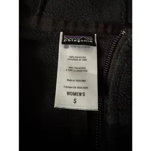 Patagonia Black Full-Zip Fleece Jacket Women's Size Small thumbnail 3