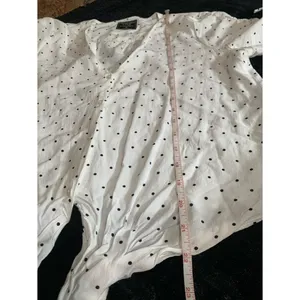 Abercrombie & Fitch White Polka Dot Tie Front Crop Top 3/4 Sleeve Size Medium thumbnail 6