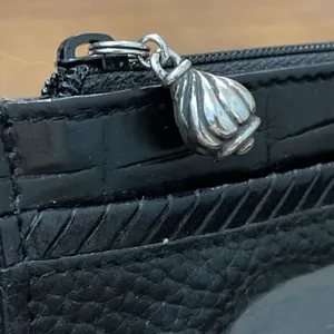 Brighton Black Leather Card Wallet Coin Purse Heart Shaped ID Window 3x4" thumbnail 5