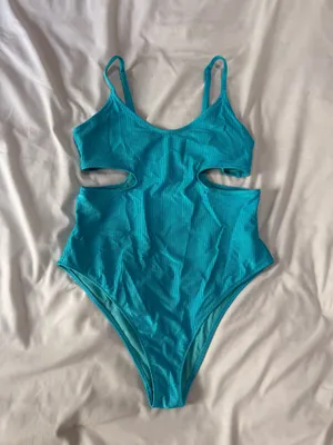 Aerie Shine Rib Voop Cheeky One Piece Swimsuit thumbnail 3
