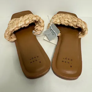 Womens A New Day Slide on Sandals Tan Size 7.5‎ thumbnail 5