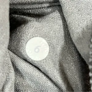 Lululemon size 6 define Jacket/Zip-up Define Jacket thumbnail 2