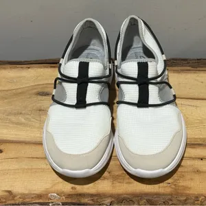 Clarks Cloudsteppers Ezera Skip Slip-On Sneaker - Women's 8 A42‎ thumbnail 4