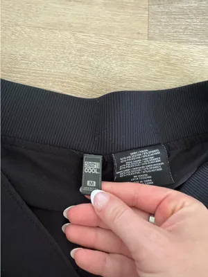 32 Cool Black Skort Size M thumbnail 2