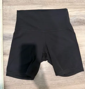 Lululemon Align Shorts 6" thumbnail 1