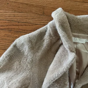 ASTR coat thumbnail 5