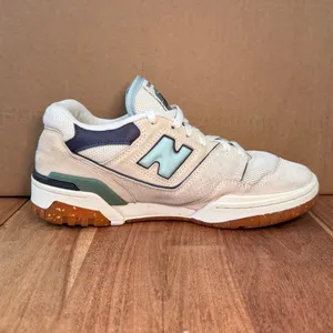 NEW BALANCE | Women's US 8 | NB 550 Sea Salt Winter Fog Sneaker Shoe BBW550NB thumbnail 3
