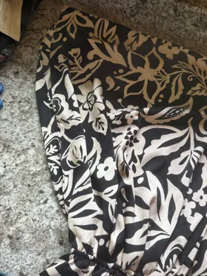 HYFVE black and cream botanical-print Romper thumbnail 4