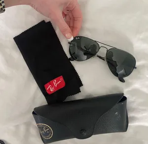 Ray-Ban “Aviator Total Black” Sunglasses thumbnail 8