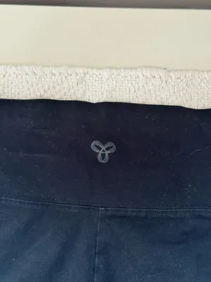 Aritzia TNA Leggings thumbnail 4