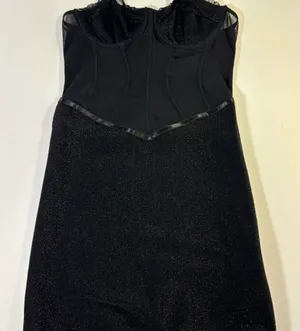 Elegant Black Women's Dress thumbnail 1