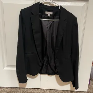 H&M Elegant Black Blazer thumbnail 2