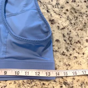 Fabletics Sports Bra Womens Medium Blue Racerback High Neck Mesh Activewear thumbnail 4