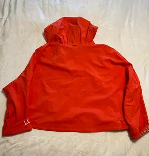Lululemon Cropped Jacket thumbnail 6
