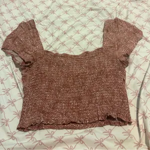 URBAN Romantics Brown Patterned Crop Top thumbnail 2