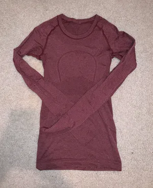 Lululemon swiftly tech top thumbnail 1