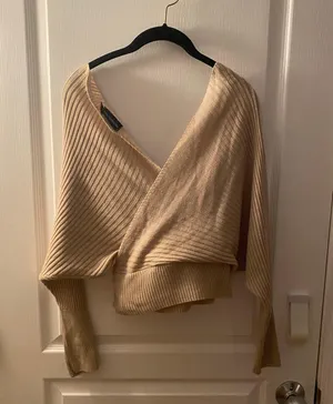 Sweater thumbnail 3