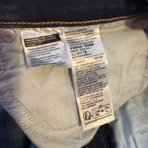 Levis 311 Shaping Skinny Jeans Blue Denim Mid Rise Size 31 Womens thumbnail 4