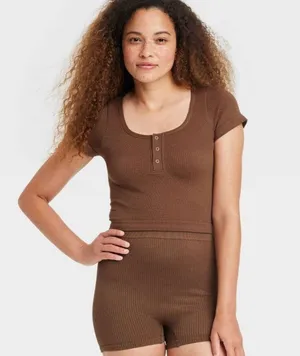 Colsie Seamless Henley Top Size M thumbnail 1