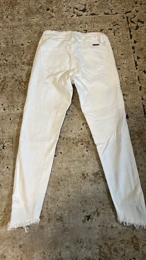 KanCan USA Distressed High-Rise Jeans thumbnail 4