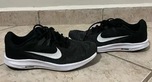 Nike shoes thumbnail 4