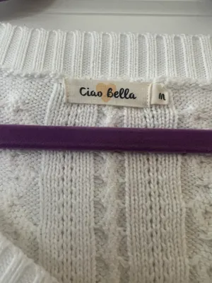 Boutique Cropped Light Cable Knit Sweater thumbnail 2