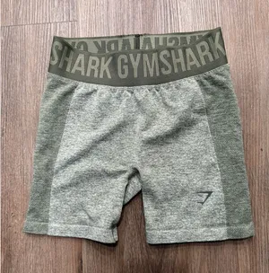 Gymshark‎ Shorts Womens Size XSmall Green Training Running Bike Short thumbnail 1