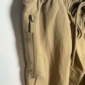 Hunter Nylon Drawstring Cinch Waist Jogger Pants Khaki Medium thumbnail 5