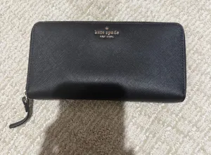 Kate Spade Wallet thumbnail 1