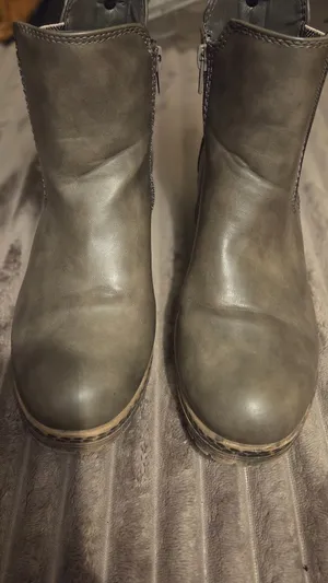 Maurice's boots  thumbnail 2