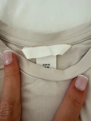 H&M Top thumbnail 2