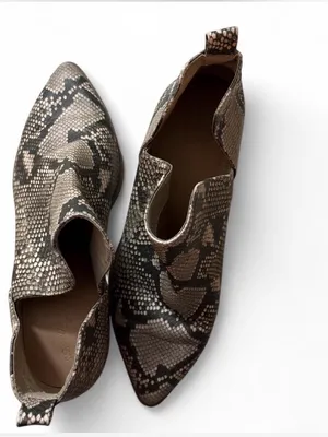 Universal Thread Snake-Print Ankle Booties in Black and Cream thumbnail 2