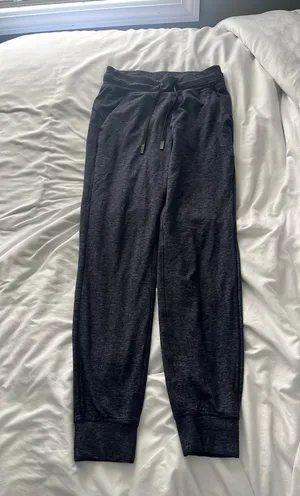 Lululemon Align Joggers 28" thumbnail 1