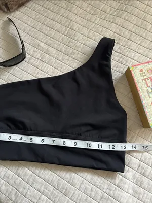 Lululemon asymmetrical Aline black one shoulder sport bra 8 women’s thumbnail 3
