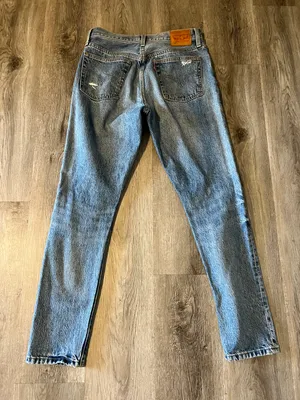 Levi’s 501 Ripped Jeans thumbnail 2