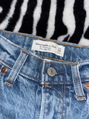Abercrombie Jeans 90s thumbnail 3