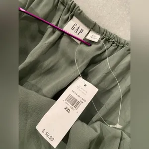 NWT Gap Size XXL Sage Green Adjustable Strap CroppedWide Leg Flowy Romper thumbnail 12