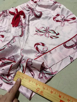 Victoria’s secret Pink Candy Cane bow Pajama Shorts medium thumbnail 3