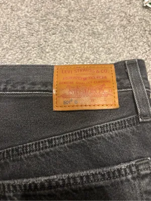 Levi’s 501® Skinny Fit High Waisted Ripped Jeans in Black - W25 L28 thumbnail 5